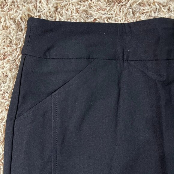 S.C. & CO. Women's Tummy Control Skort Black, Size Small (New) - Picture 7 of 16